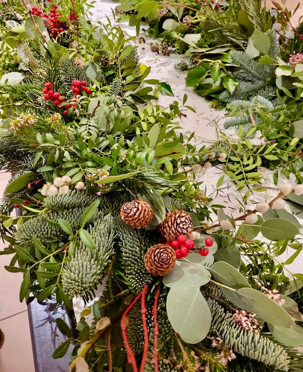 Christmas Garland Workshop  Afternoon Cotswolds 9th December 2025